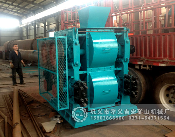 四輥破碎機(jī)|四輥破碎機(jī)價(jià)格|四輥破碎機(jī)廠(chǎng)家